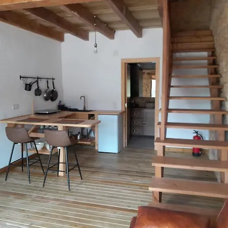 Апартаменты Loft Estacion Quintana *